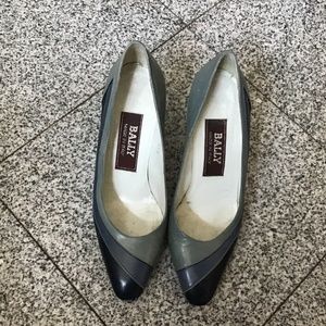 Bally blue gray heels 5.5